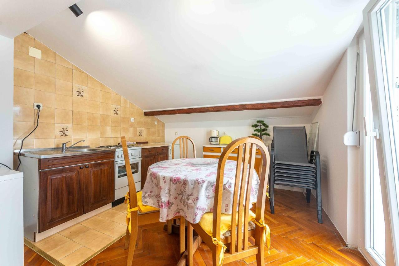 Apartmani Tatjana Novalja Bagian luar foto